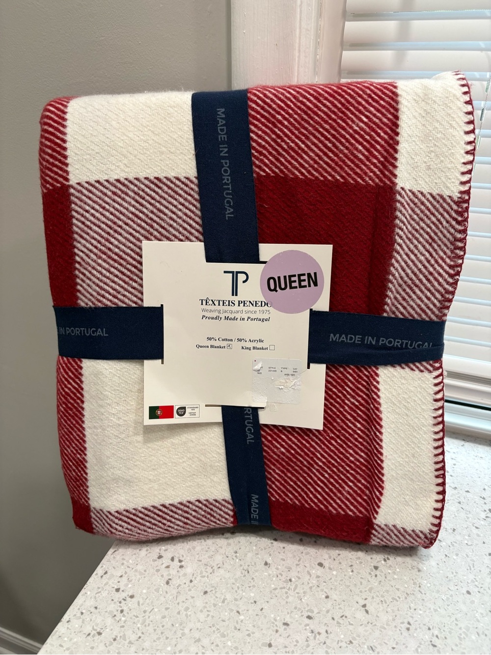 New with tags TÊXTEIS PENEDO Queen Throw Blanket